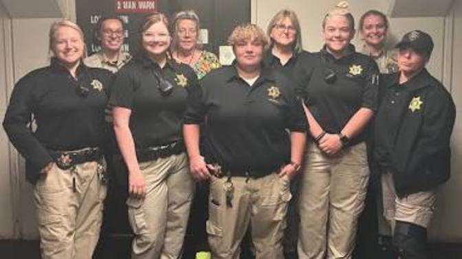 Should women be in law enforcement?
