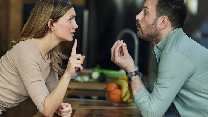 Do you agree, that in a dispute between a man and a woman, nearly 100% of women will take the woman's side and 50% of men will take the woman's side?