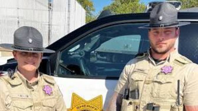Do cops with pink badges have any authority?