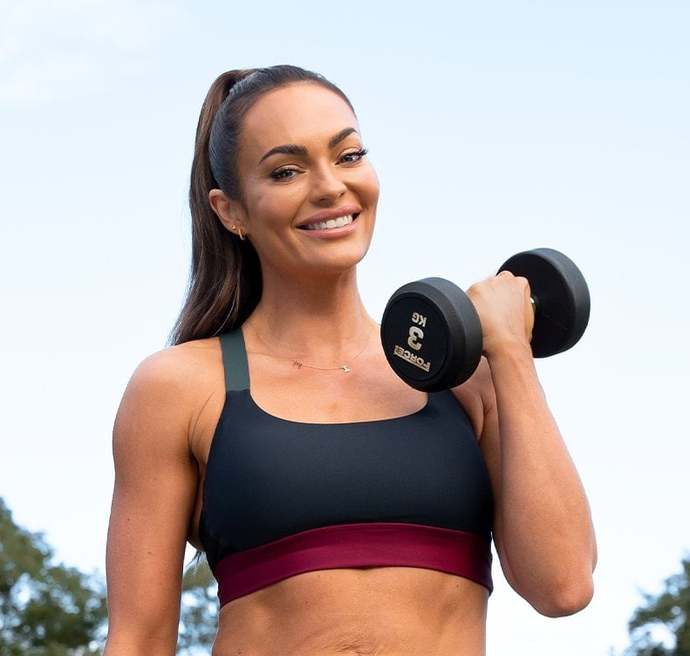 Guys, do you like sporty girls? Girls, what kind of sports you like?