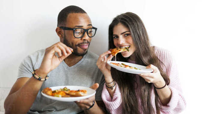If a guy asks if you want to go out to get pizza sometime, is he asking you out on a date?