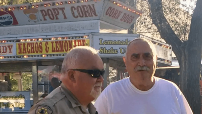 Do cops like popt corn, corn dogs, nachos, and lemonade?