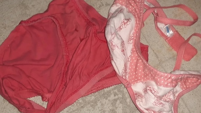 Girls, How much maximum time do you wear your undergarments?