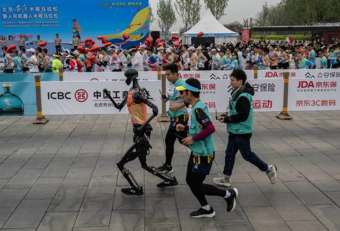 How about ROBOT runners?