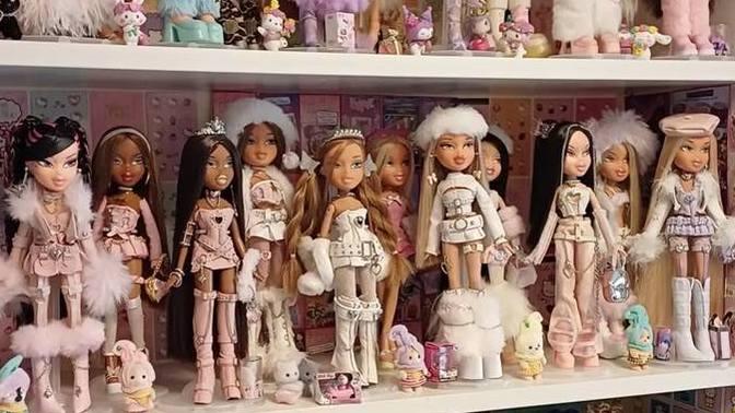 What do you think of my doll collection?