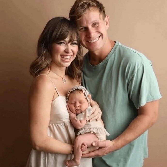 Does It Take A Strong, Real Man To Marry And Have Kids With A Pornstar Like Riley Reid?