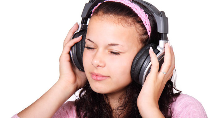 What media do you usually use for listening to music?