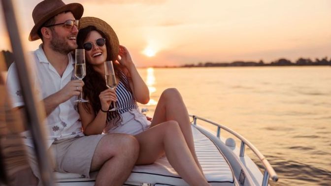 Would enjoy a date on a boat?
