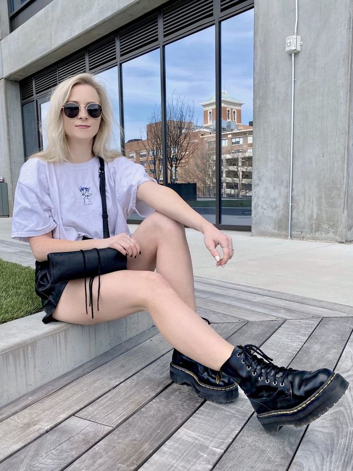 👢👢