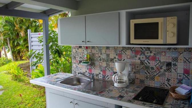 Is it common in France to have an outdoor/patio kitchen?