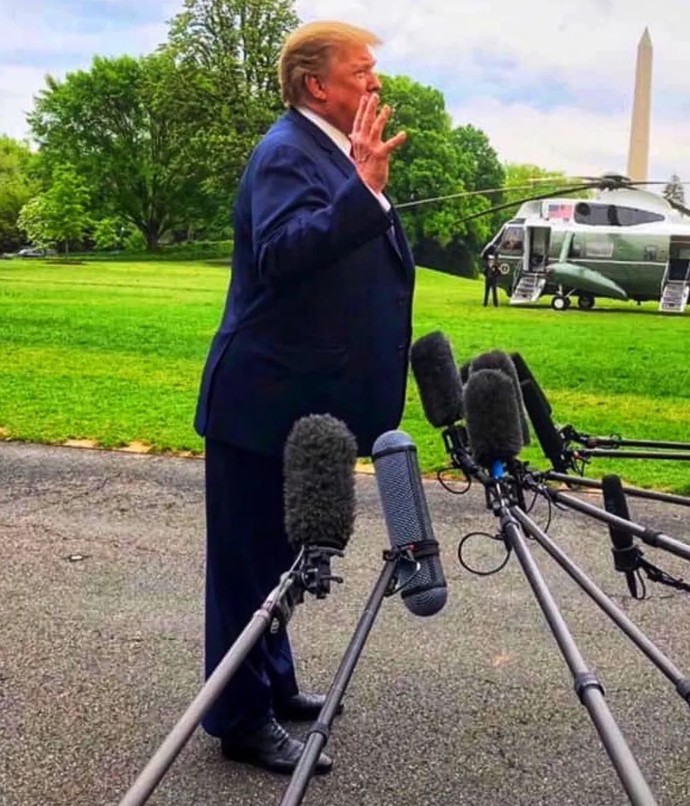 Dont you think donald trump look weird?