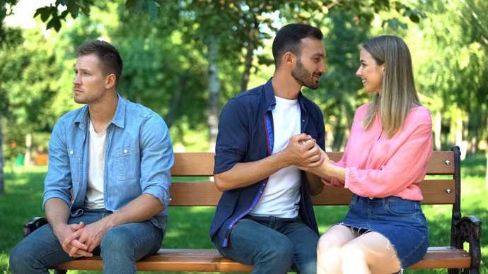 Who is at fault for creating a third wheel situation?