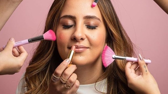 Do women wear makeup because they are ugly?