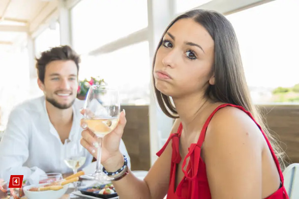 What are some questions you should NEVER ASK on a first date unless you like being ghosted?