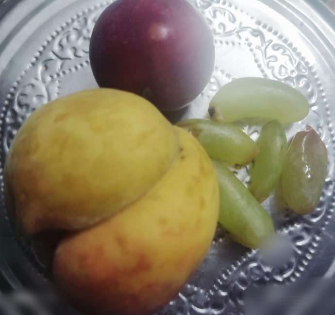 How much fruits you eat in a day?