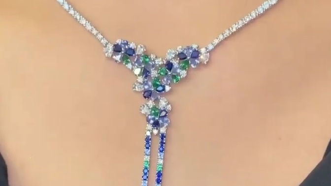 What necklace you like the most?