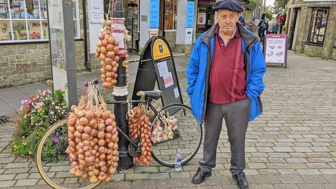 Have you ever seen a real Onion Johnny?