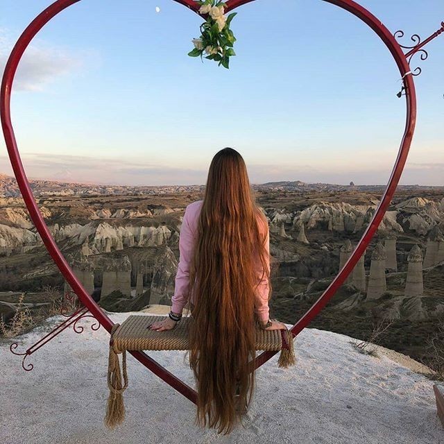 Do women have long hair and short minds?