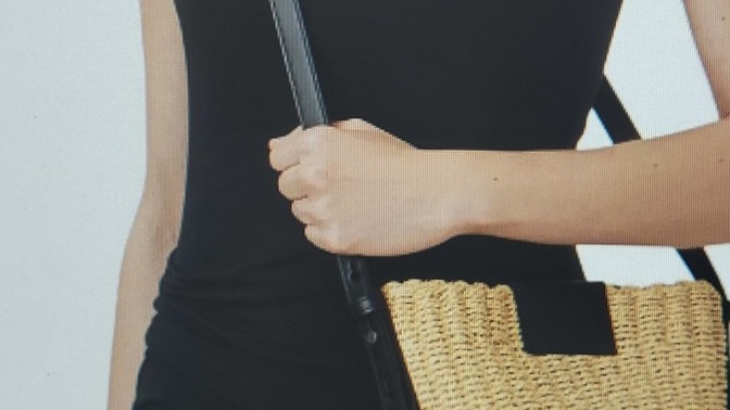 Which of these summer purses do you think I could carry?