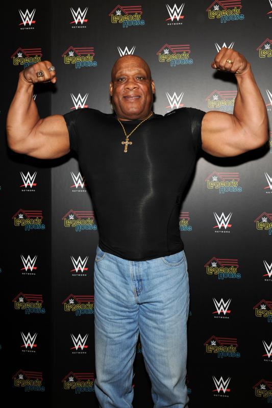 Do you think young Tony Atlas physique natural or not natural?