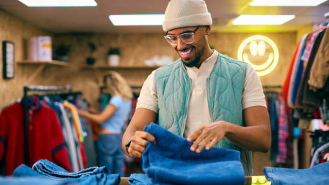 Guys, do any of you like shopping?
