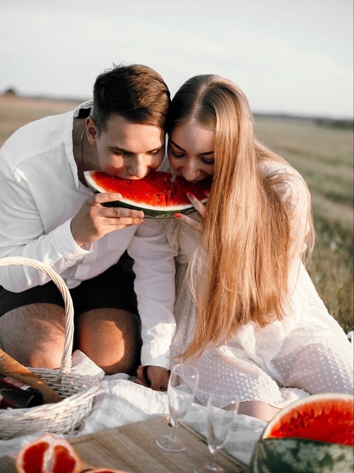 How do you eat watermelon?