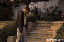 Why is it so hard for guys to aim the weewee when peeing?