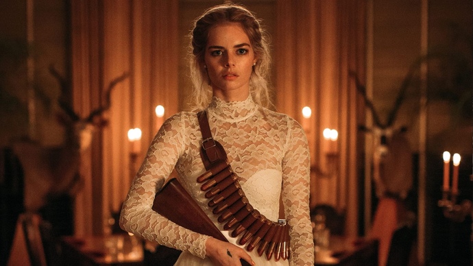 Jenna Ortega or Samara Weaving for Scream Queen?