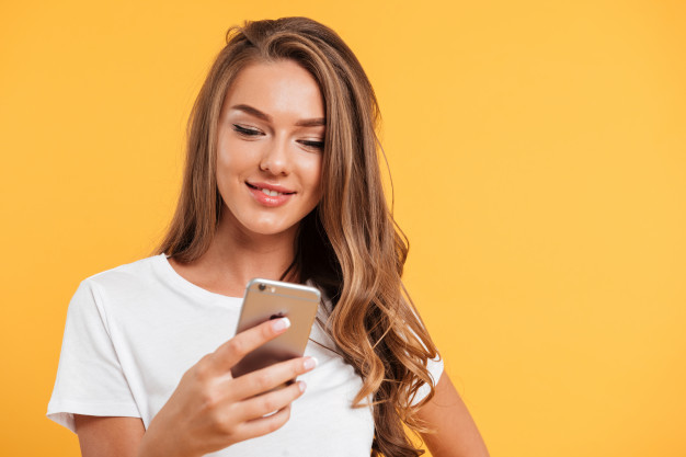 Do you think youd have an easier time dating if social media/dating apps didnt exist or social media is a must for your dating life?