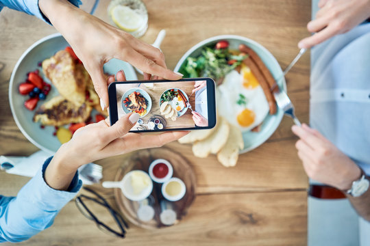 Is taking photos of your food dumb?