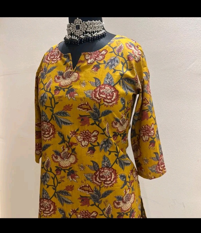 Which top looks good for casual wear?