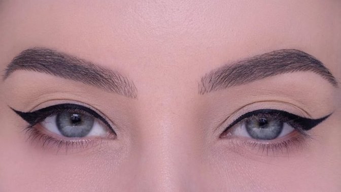 Does anyone actually find uneven/asymmetrical eyelids okay or attractive?
