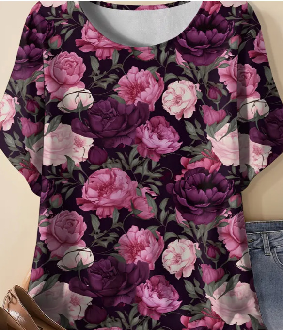 Women generally like getting flowers so why do you ignore a guy who wears floral t-shirt like in the photo below?