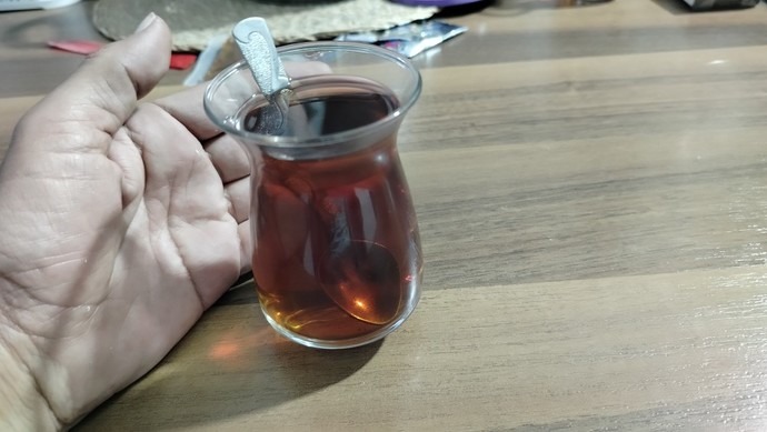 What do you like when you hold it in your hand?