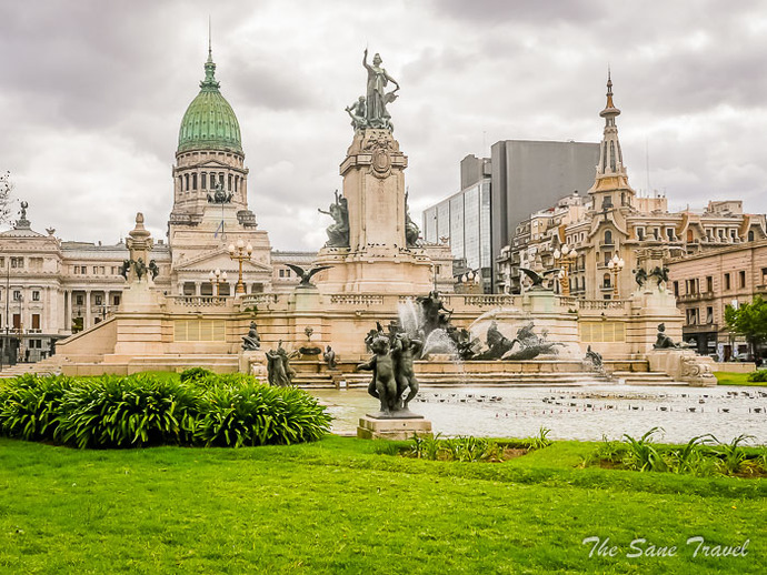 Which Latin American country has the most European/Spanish architecture?