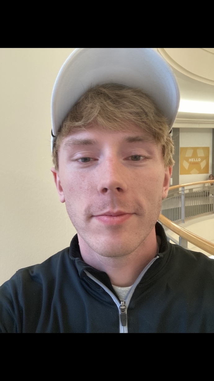 Zero luck on apps-I am told I am cute/attractive often but really am curious. Do I pass the ‘dateable’ looks bar to you?