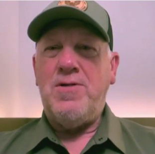 Who would win in a fair fight? Gavin Newsome or Tom Homan??
