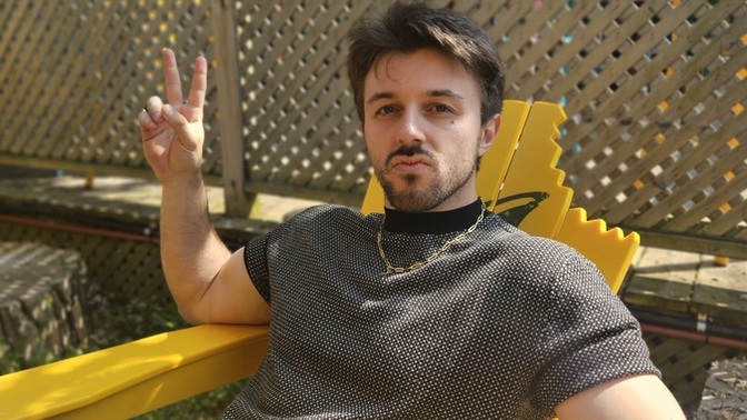 Is This a Bad Pic for My Dating Profile?