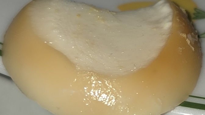 Hi, is this egg rotten or sth else? I found it in my sandwich?