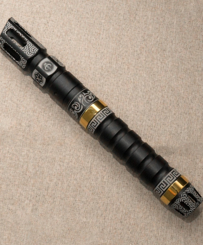 What do you think of this custom 3D printed lightsaber?