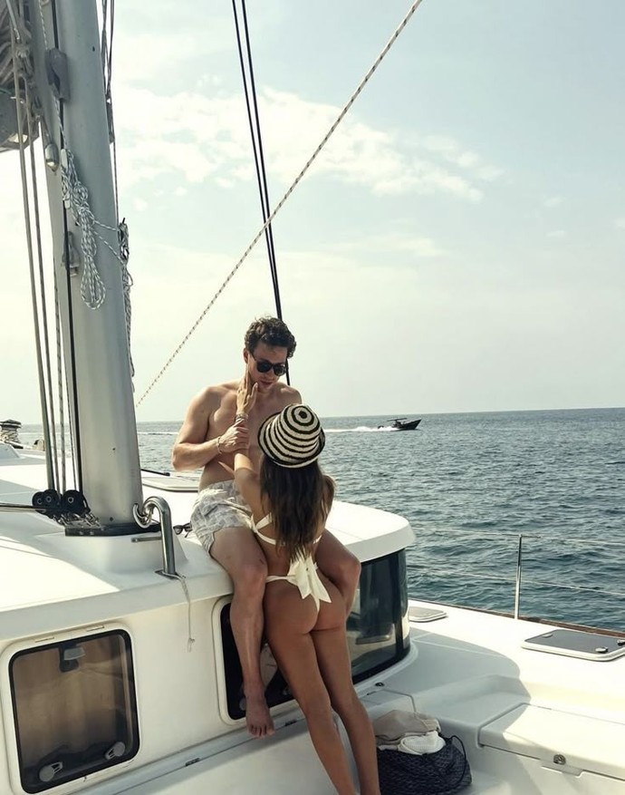 Why do women want rich men?