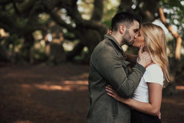 Do you think there is a certain age, you should start to settle down in dating?