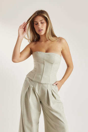 Do you think victorian style corsets will make a comeback?