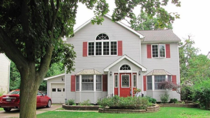 Which house would you rather call home?