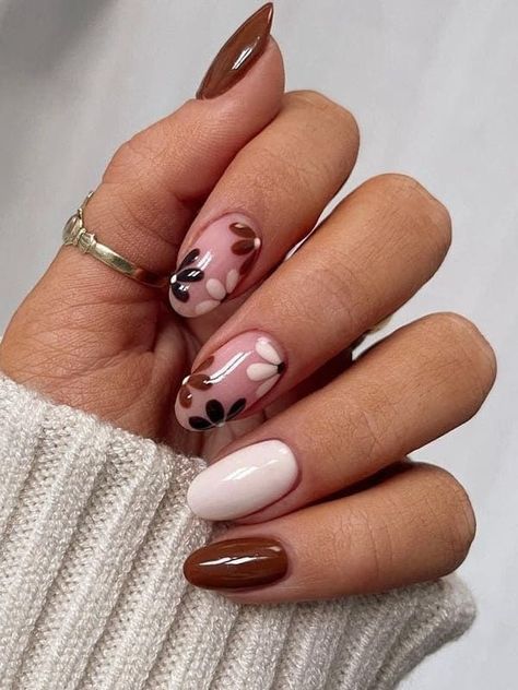 What nails should i take inspiration from?