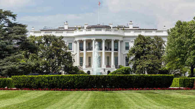 If you had to talk to the President of the United States in 24 hours to save your life how would you go about doing it?