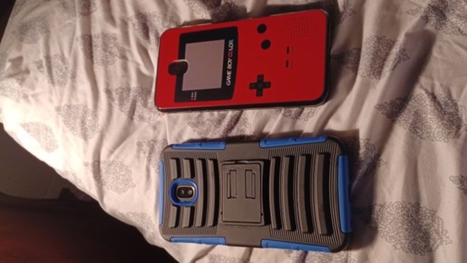 What phone case is better to use?
