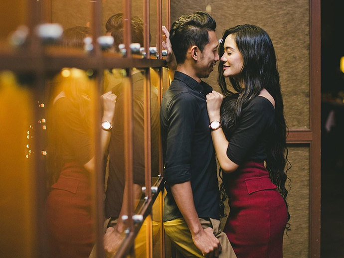 Have you ever had a secret relationship? Did it last?