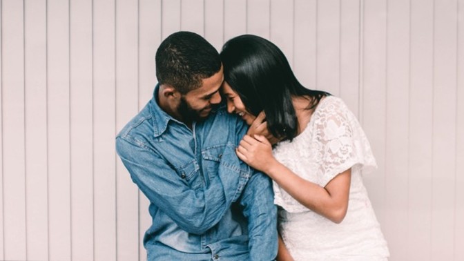 Guys, what makes you want to commit to a girl and how soon after meeting her?