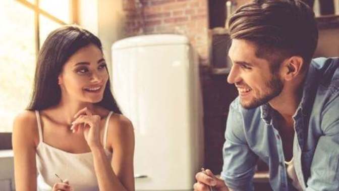 What are some signs that a man has a crush on you or finds you attractive?